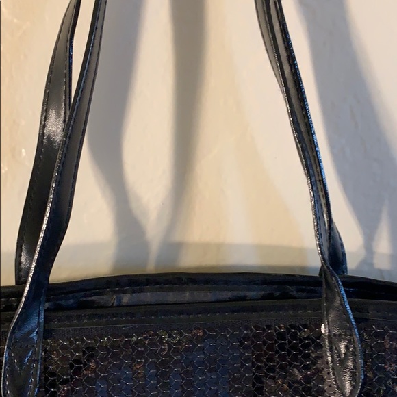 Tote bag. - Picture 2 of 2